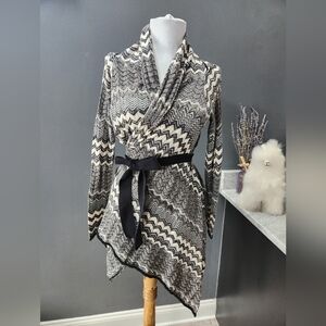 Jennifer Lopez Chic Chevron Patterned Cardigan with Belt womens size xs